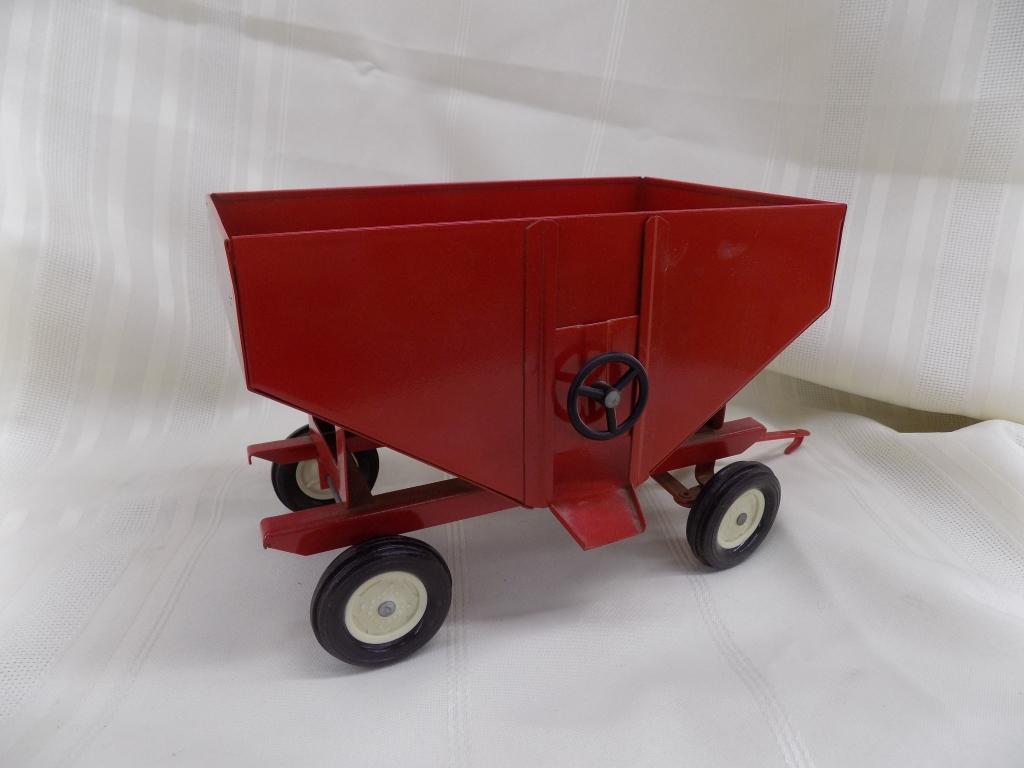 Wagon Lot - 1- International Planter Metal &