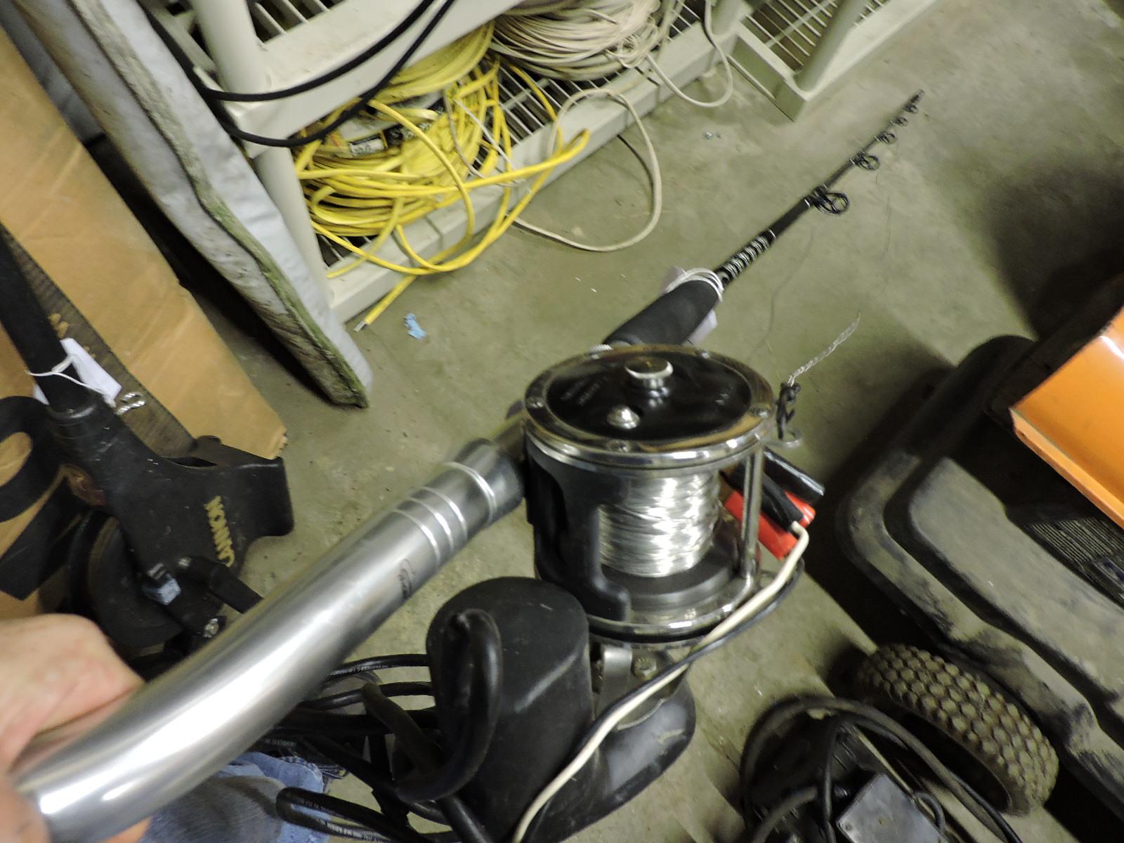 CANNON Uni-Troller Down Rigger and Deep Sea PENN Reel / Pacific Bay Brand Rod - See Photos