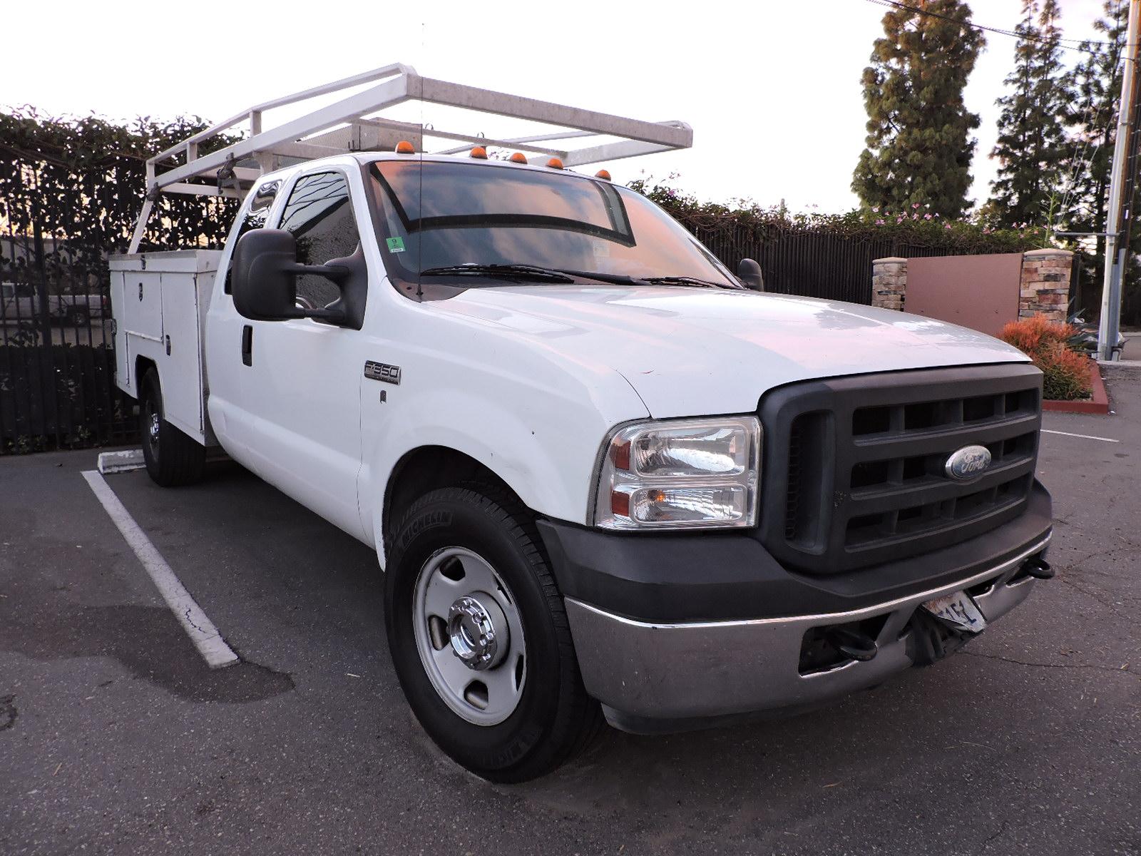 2007 Ford F350 Super-Cab 2WD Open Utility with Approx. 245,000 Miles