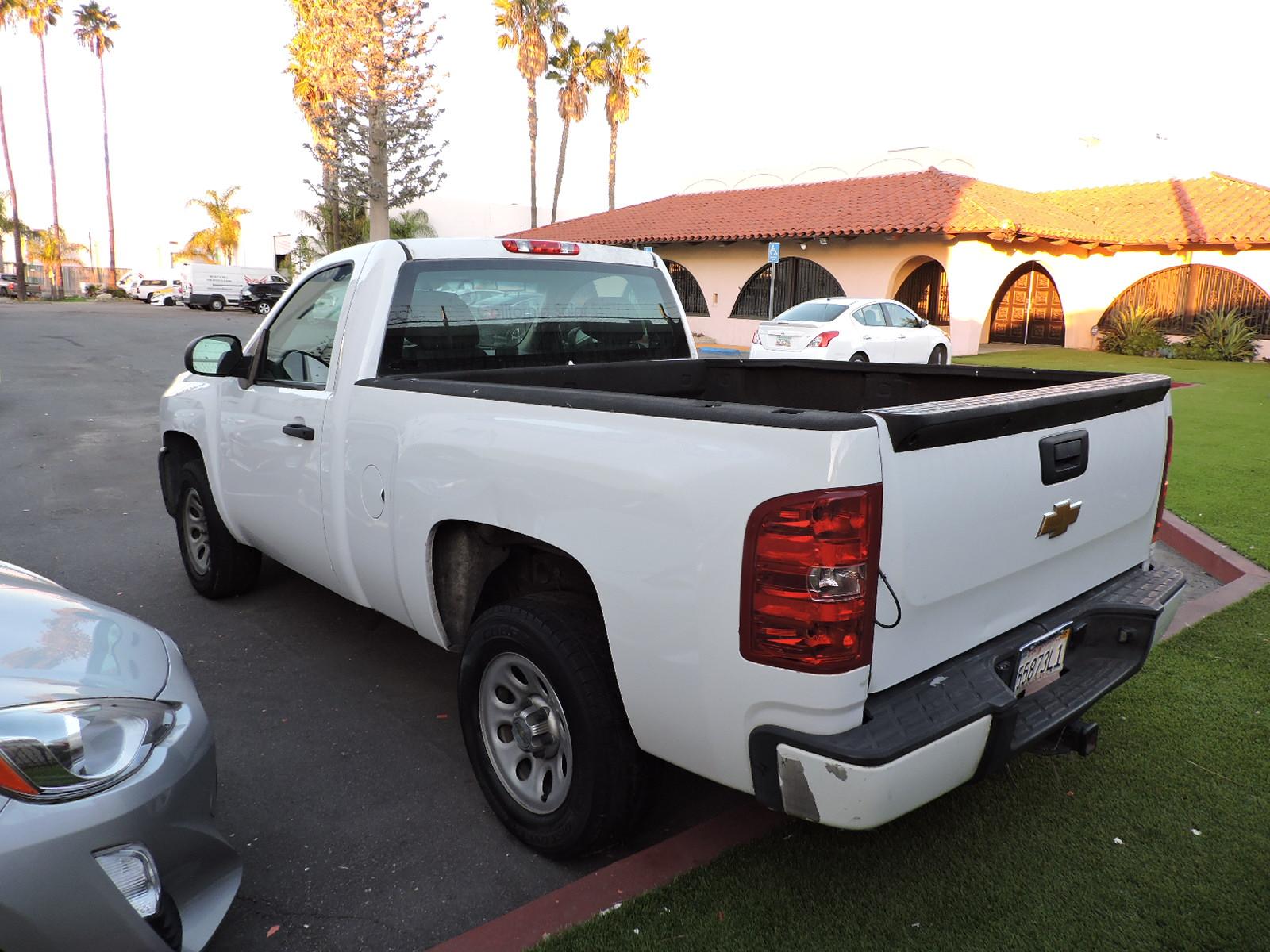 2013 Chevrolet Silverado 1500 Regular Cab 2WD wit 116,000 Miles