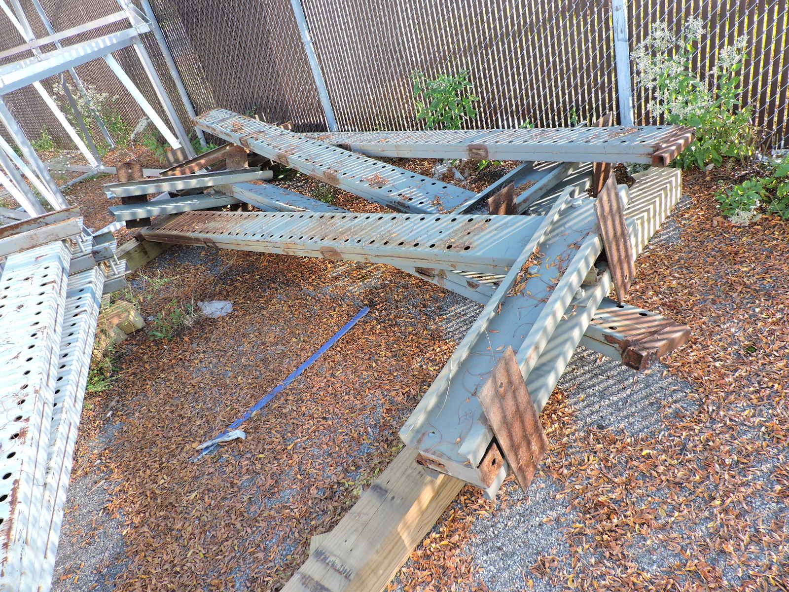 Large Assortment of Pallet Racking Parts - Uprights and Shelf Parts - See Photos