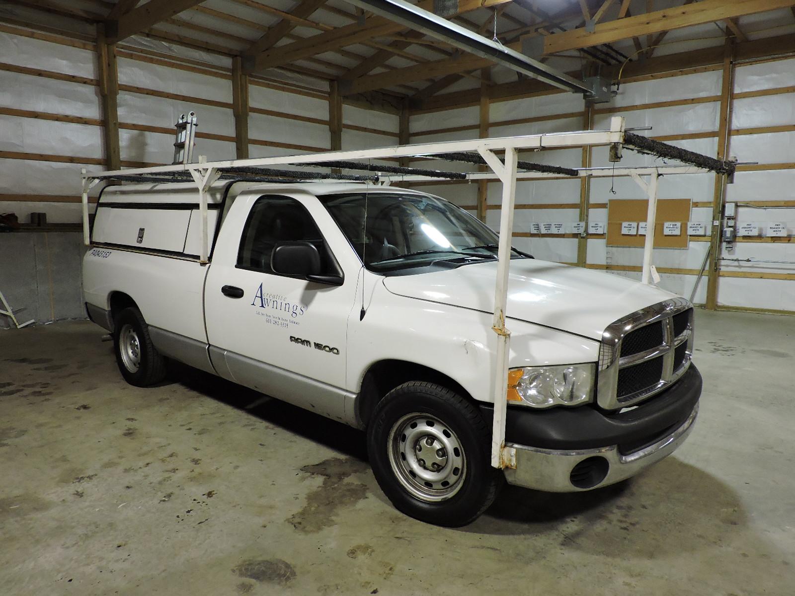 2003 DODGE RAM 1500 Regular Cab Pickup Truck with Steel Work Cap