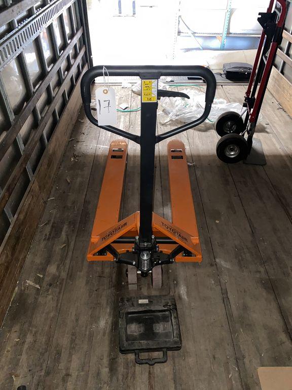 TOYOTA Brand Pallet Jack / 5500 LB Capacity