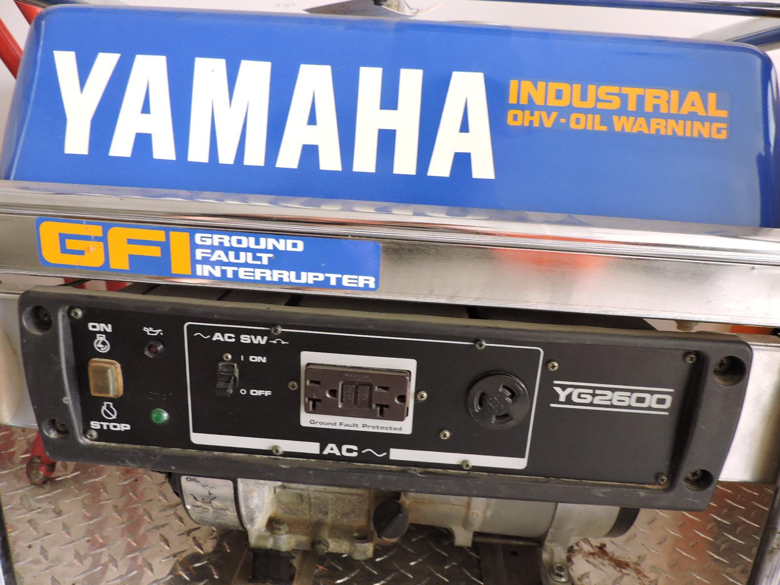 YAMAHA YG2600 Gasoline Generator with GFI - Looks NEW