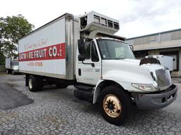 2003 International 4400 Regular Cab REEFER BOX TRUCK / Diesel - Auto