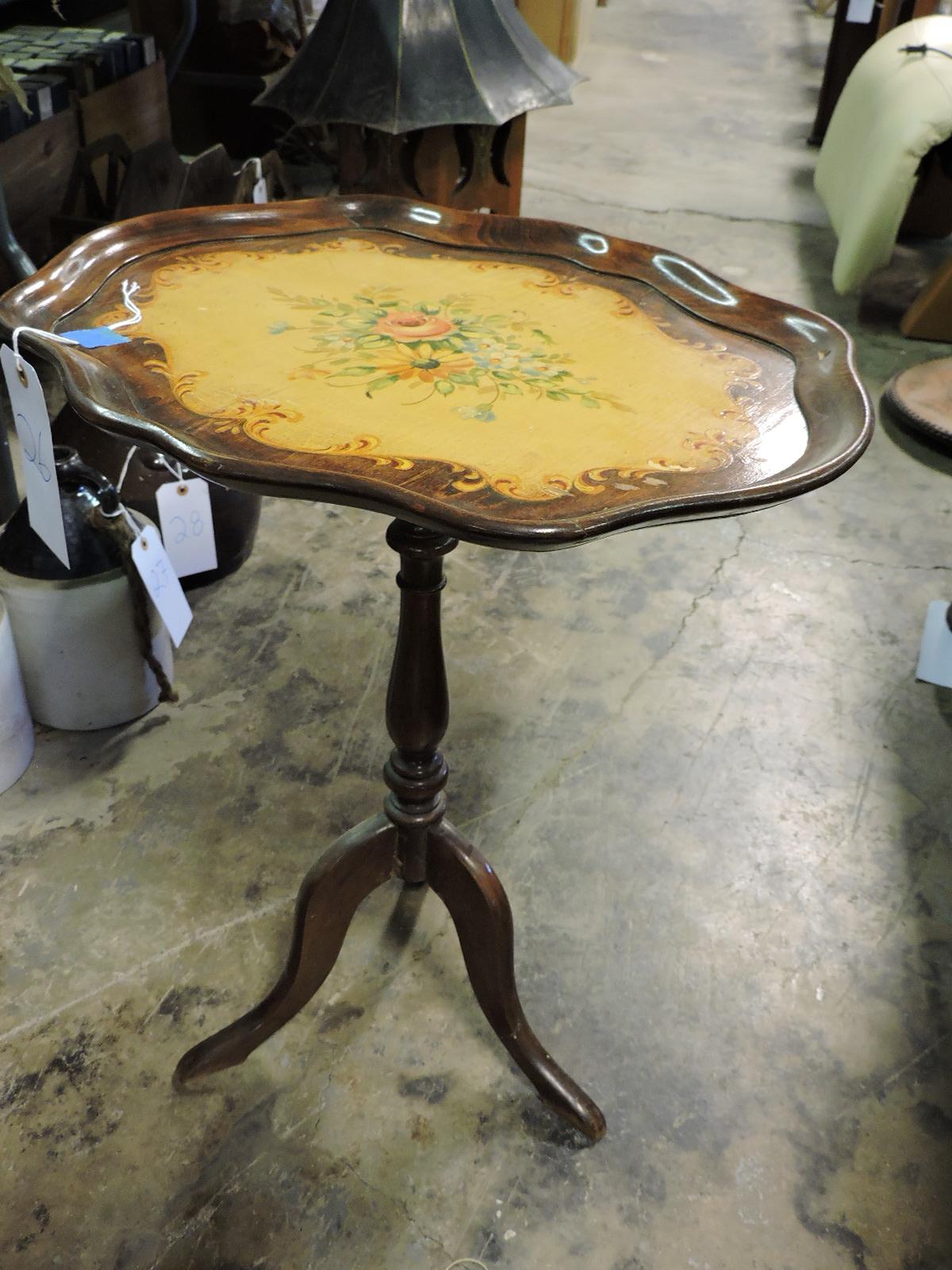 Antique Wooden Pie-Crust Tray Table