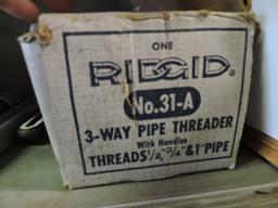 RIDGID No. 31-A  3-Way Pipe Threader with Handles / NEW in Box