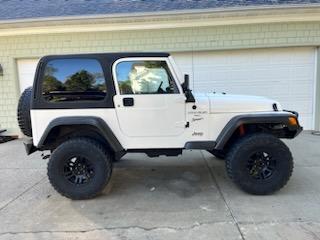 2000 Jeep Wrangler 4.0L 2-Door with Hardtop - 86k Miles