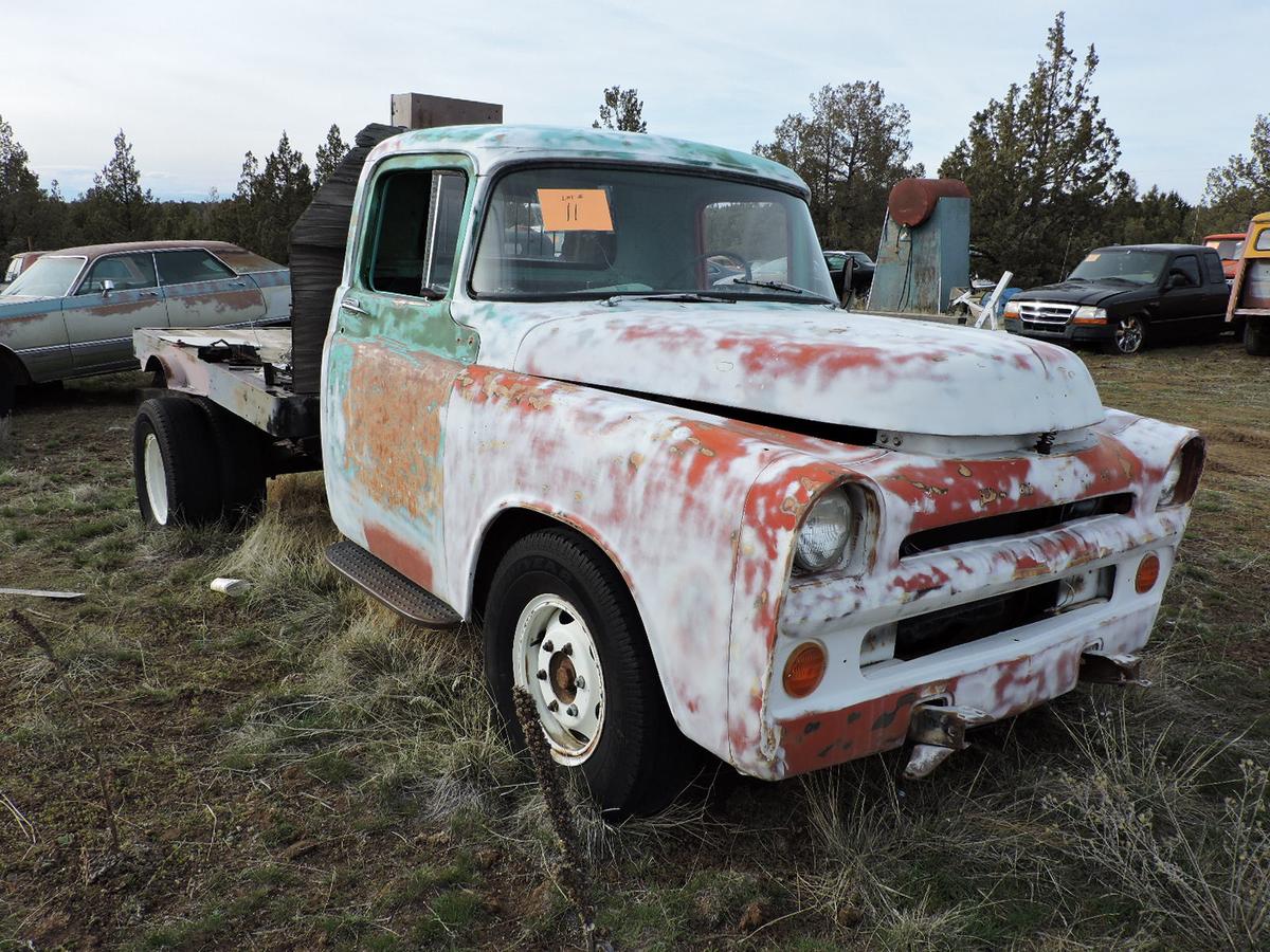 1957 Dodge Flatbed / Regular Cab Dually / Manual Transmission