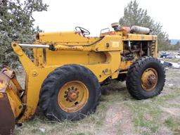 CATERPILLAR Tough Payloader - Model: HO / Front-End Loader with Cummins