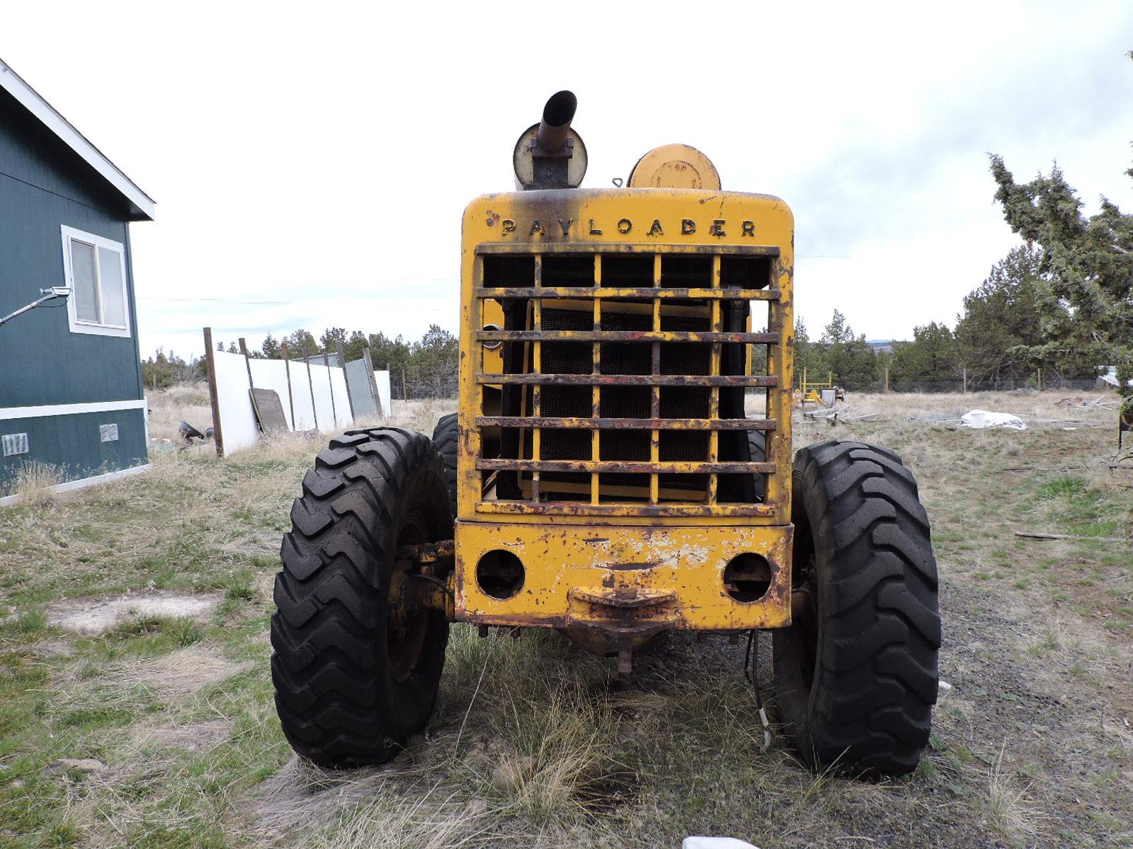 CATERPILLAR Tough Payloader - Model: HO / Front-End Loader with Cummins