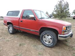 1989 GMC Sierra 1500 Regular-Cab Short-Bed Pickup / 4X4 with Manual Trans.