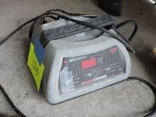 SC-8000 6V/12V Battery Charger by Schumacher - 110V AC