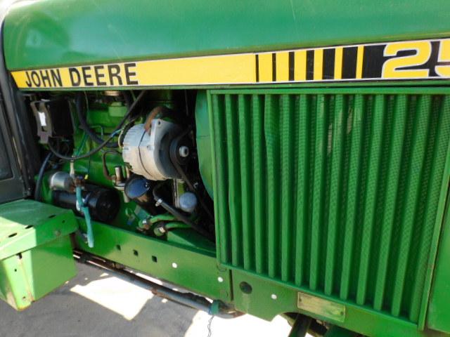 *SOLD*John Deere 2550 Cab Tractor