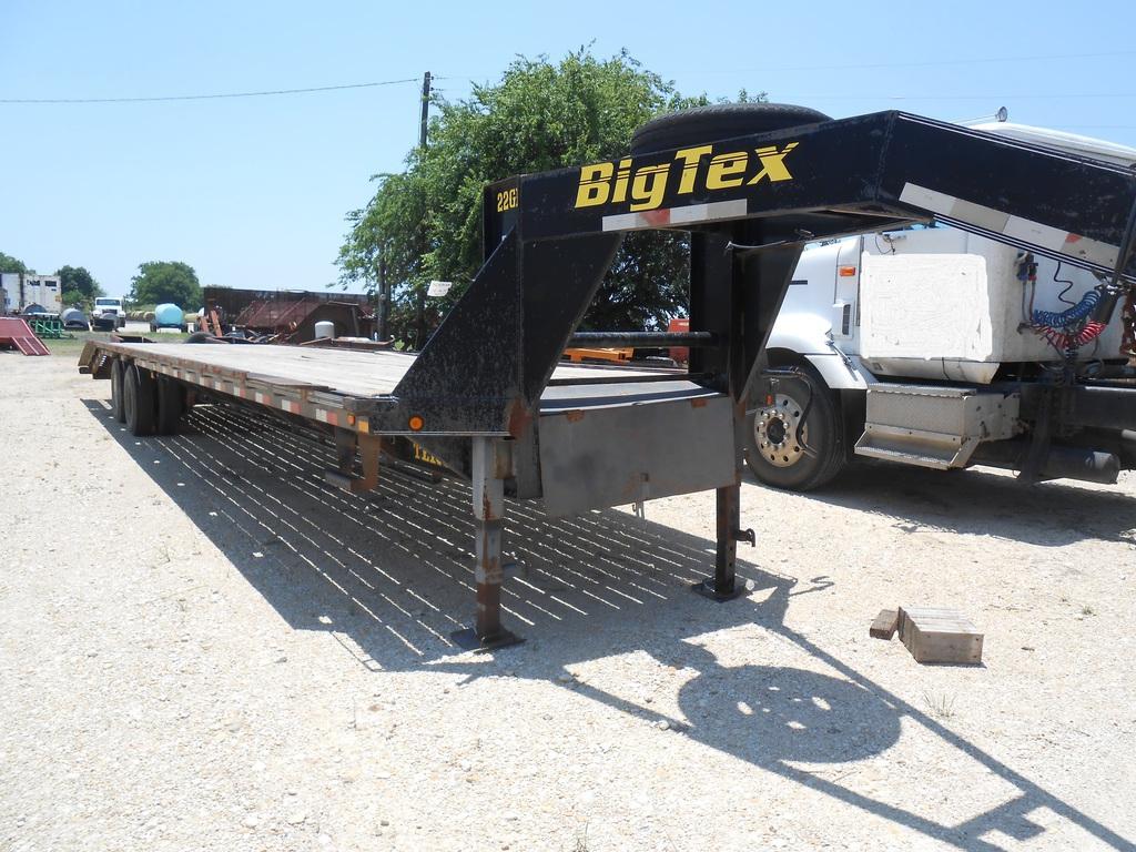 *NOT SOLD*2001 Big Tex 40’ Gooseneck Trailer Model 22GN