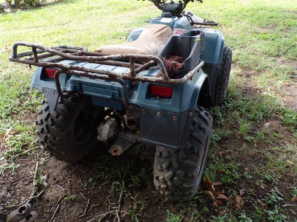 *SOLD*KAWASAKI 4 WHEELER 4X4 300