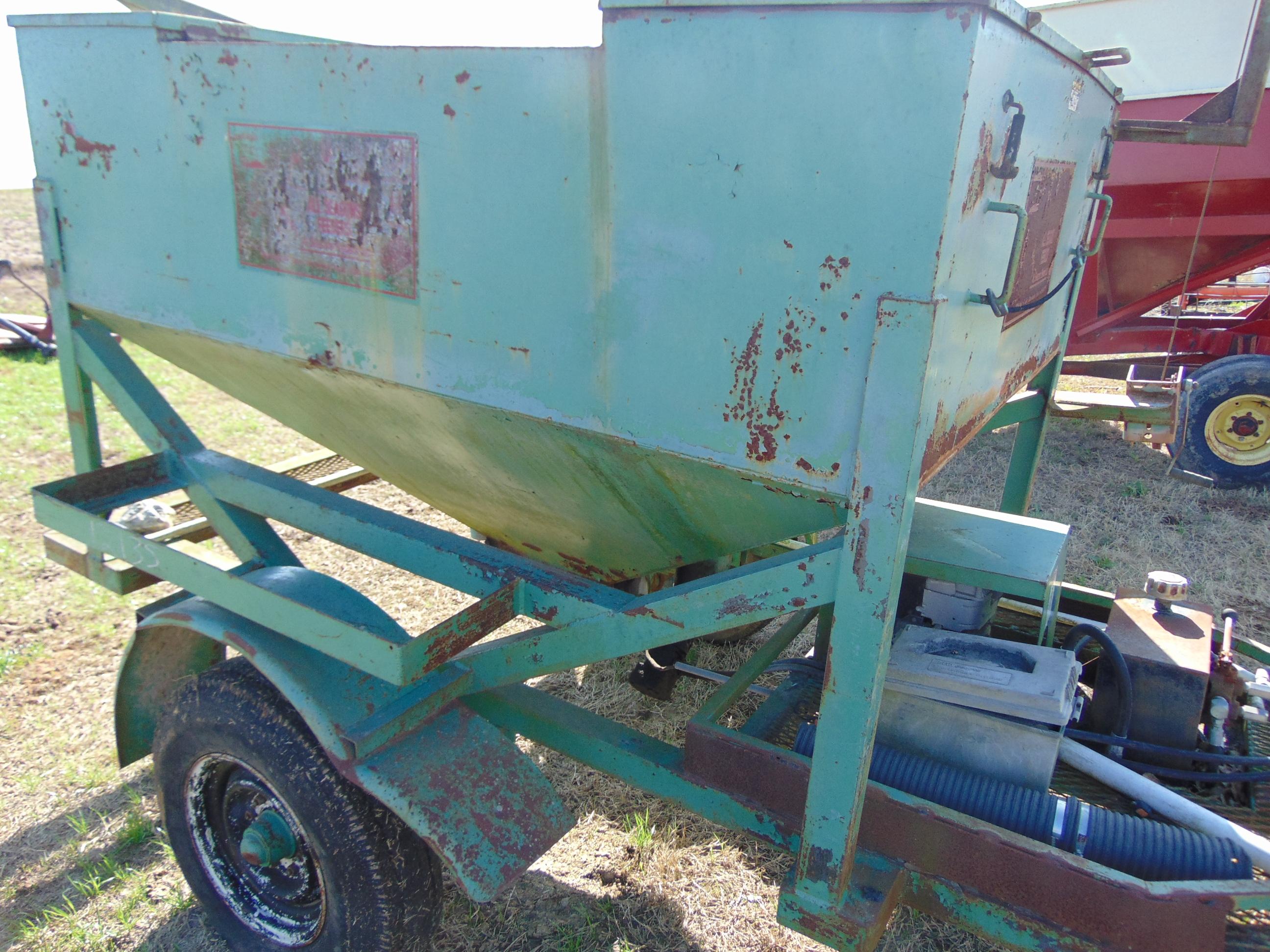 *NOT SOLD*ALL SEASON FEEDER GRAIN WAGON/ BULK CART/ FEEDER WAGON