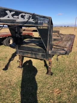 *SOLD* 32ft trailer with ramps