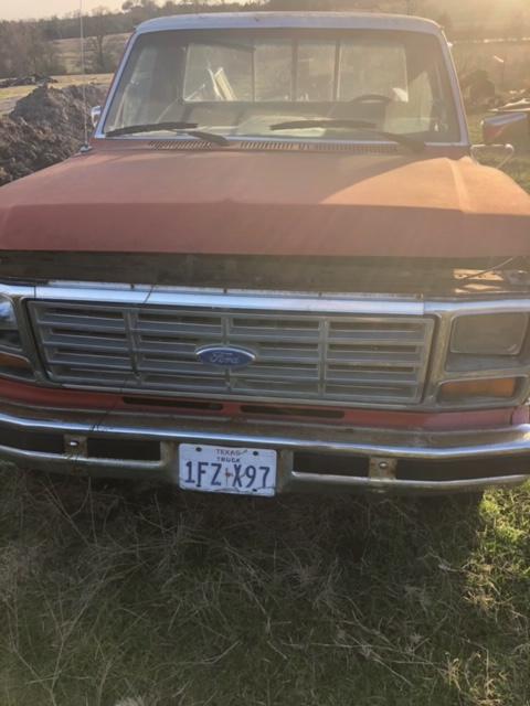 82 FORD F250 4X4 TRUCK