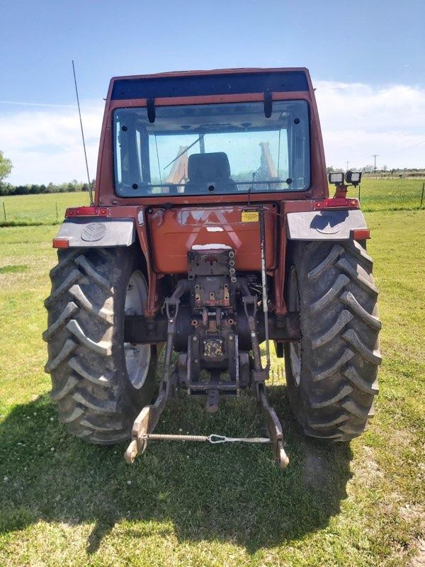 *NOT SOLD* HESSTON 10090 DIESEL TRACOR