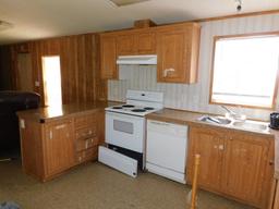 *NOT SOLD*#22608 14X78 RIG HOUSE 3 BRD 2 BATH KITCHEN AND LAUNDRY ROOM