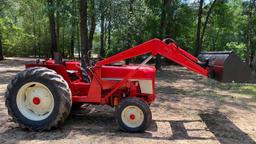 SOLD 454 INTERNATIONAL DIESEL TRACTOR WITH LOADER DRIVES GOOD