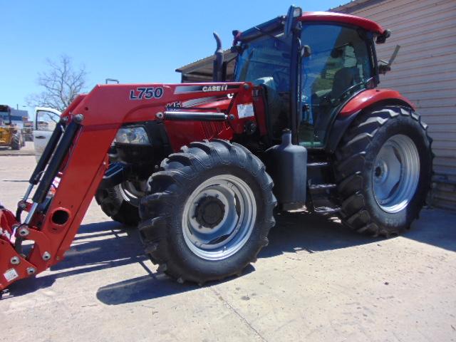 SOLD CASE MAGNUM 115  4 X 4 TRACTOR CAB/ COLD AC w/ 750 IHC LOADER