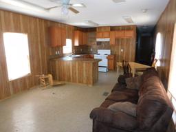 *NOT SOLD*#30742 14X78 RIG HOUSE 3BRD 2 BATH FULL KITCHEN AND LAUNDRY