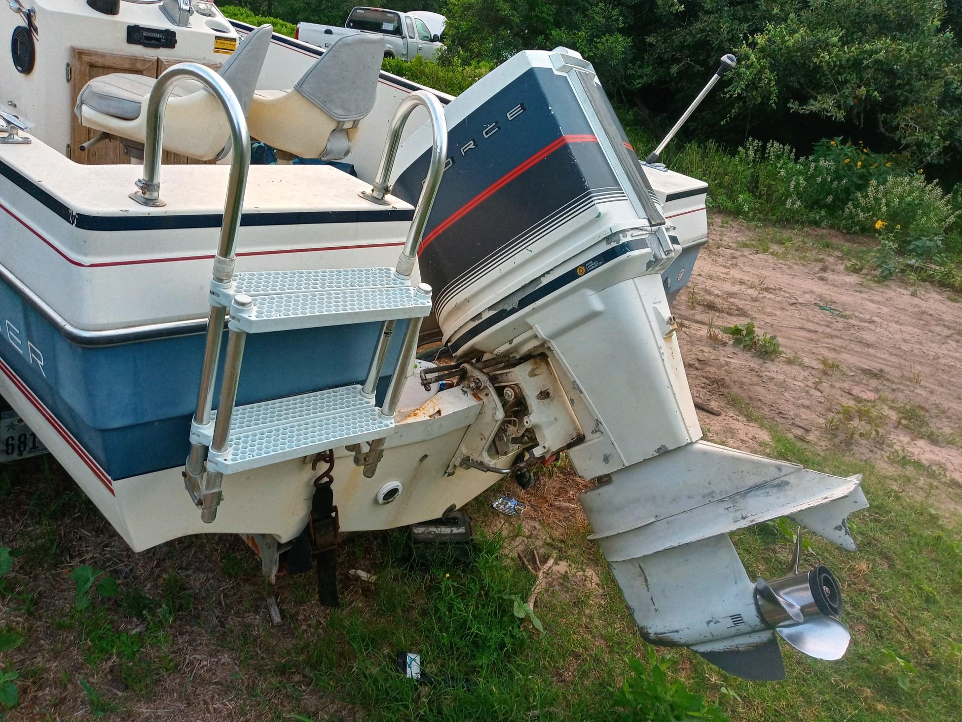 *NOT SOLD*20FT BAYLINER CENTER CONSOLE BOAT & TRAILER