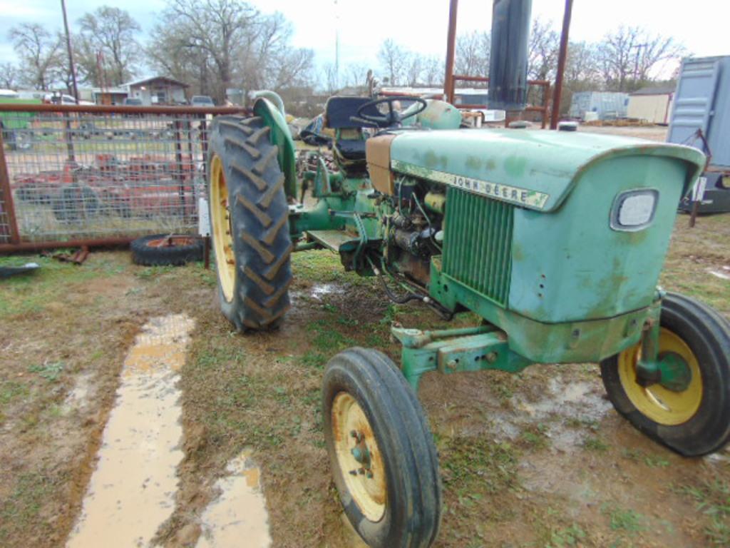 *NOT SOLD*JOHN DEERE 1520 DIESEL FARM TRACTOR