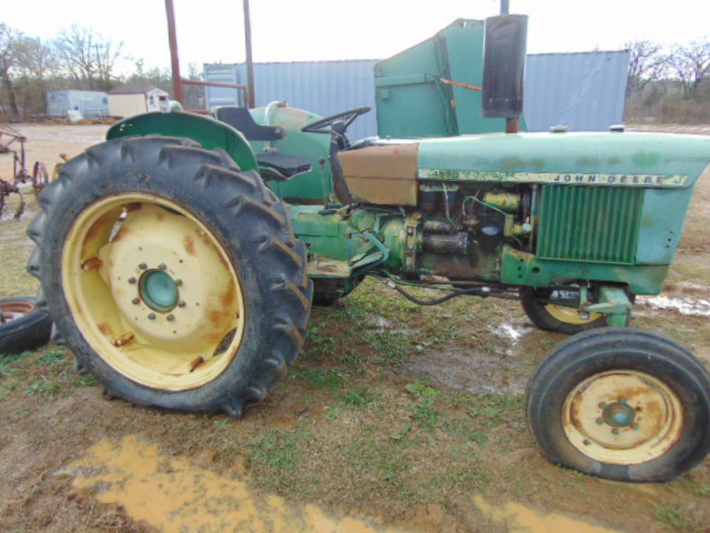 *NOT SOLD*JOHN DEERE 1520 DIESEL FARM TRACTOR