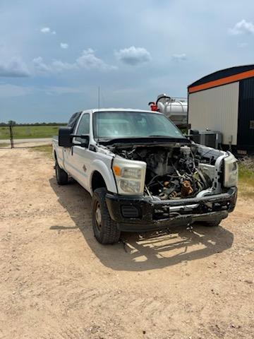 *NOT SOLD*2014 F 350 salvage truck for parts