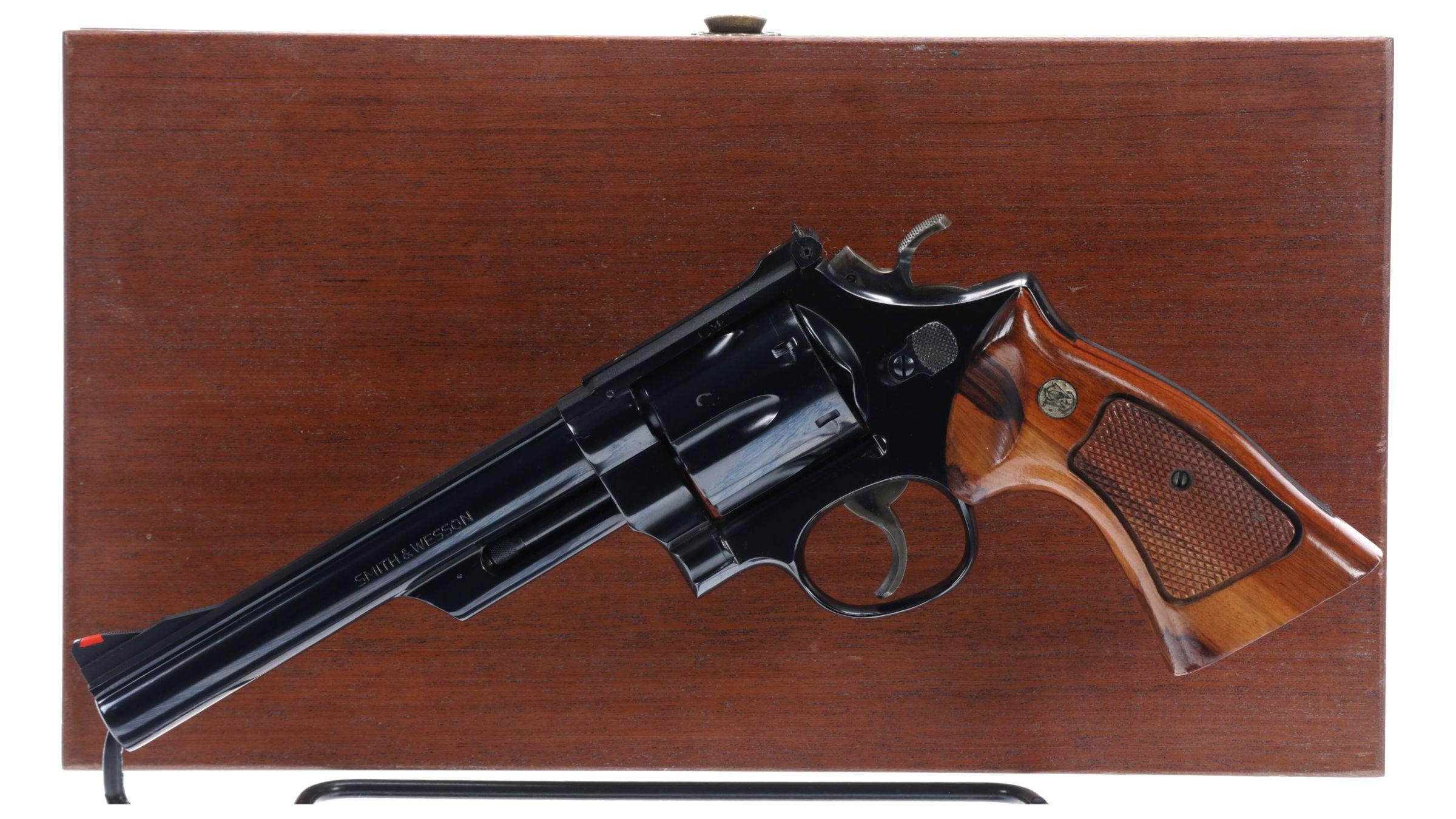 Smith & Wesson Model 29-2 Double Action Revolver with Case