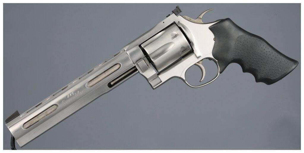 Dan Wesson Model 7445 V8S Double Action Revolver