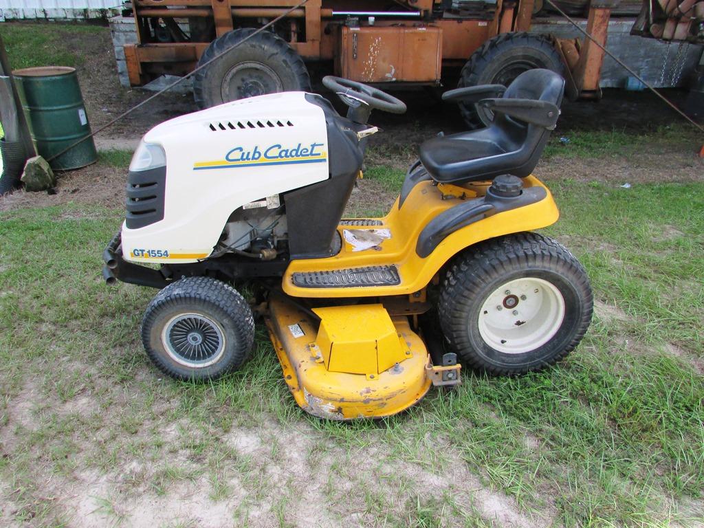 CUB CADET 54'' CUT RIDING LAWN MOWER