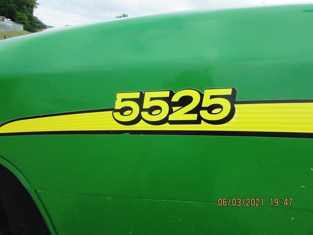 JOHN DEERE 5525 TRACTOR