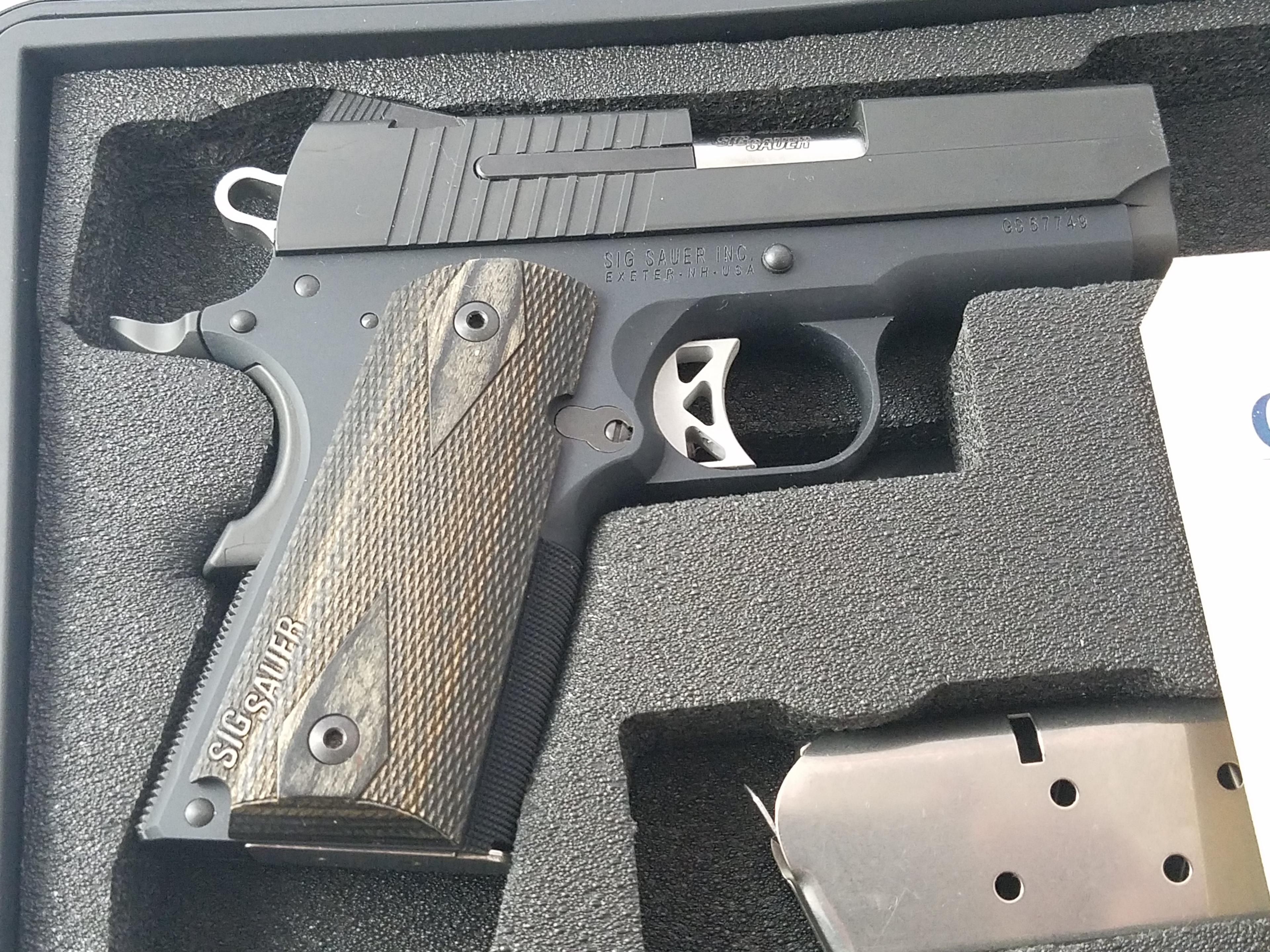 "Sig 1911 .45 cal ultra compact 2 mags s/nGS577492089