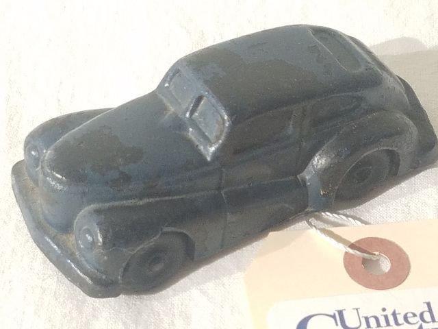 Vintage Auburn Rubber Car