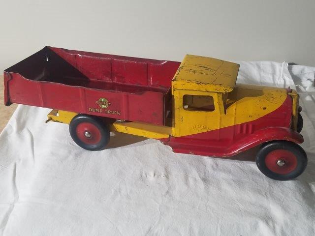 Vintage Buddy L Dump Truck