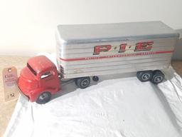 Vintage Smith Miller “Pie” Stub Nosed Dump Truck