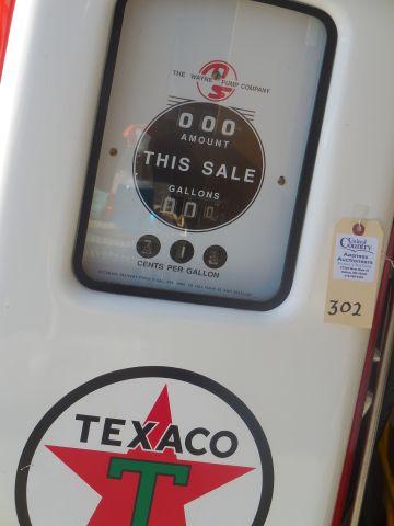 Restored Wayne Elec. Gas Pump- Texaco