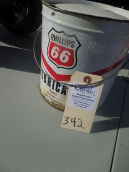 Classic Phillips 66 lubricant can