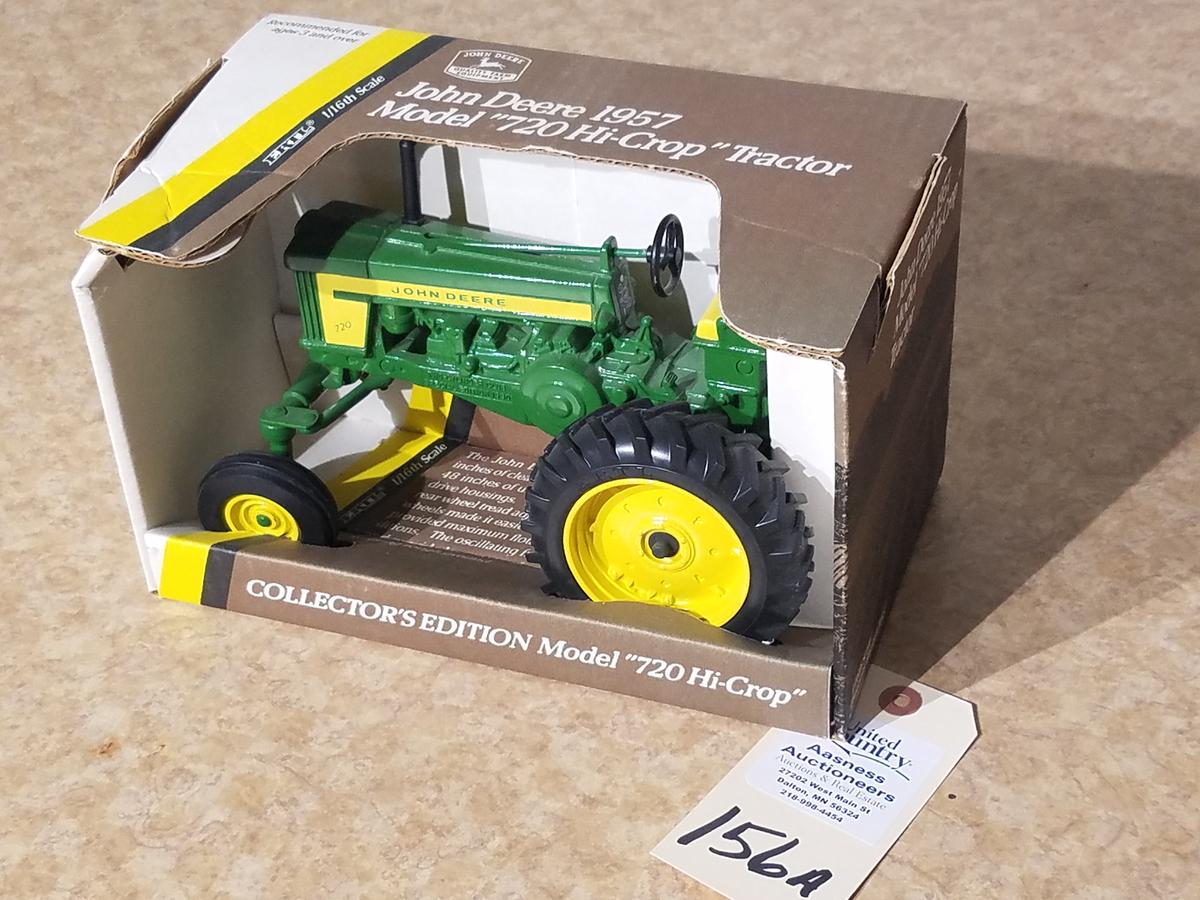 Ertl John Deere 1957 Model 720