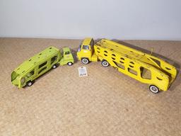 Tonka yellow car transport