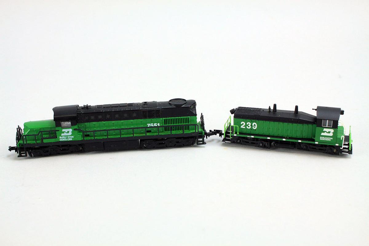 2 N Scale Burlington Northern; 1) Mehano BN #7551 (Yugoslavia) & BN #239 Life-like Alco Dummy Car