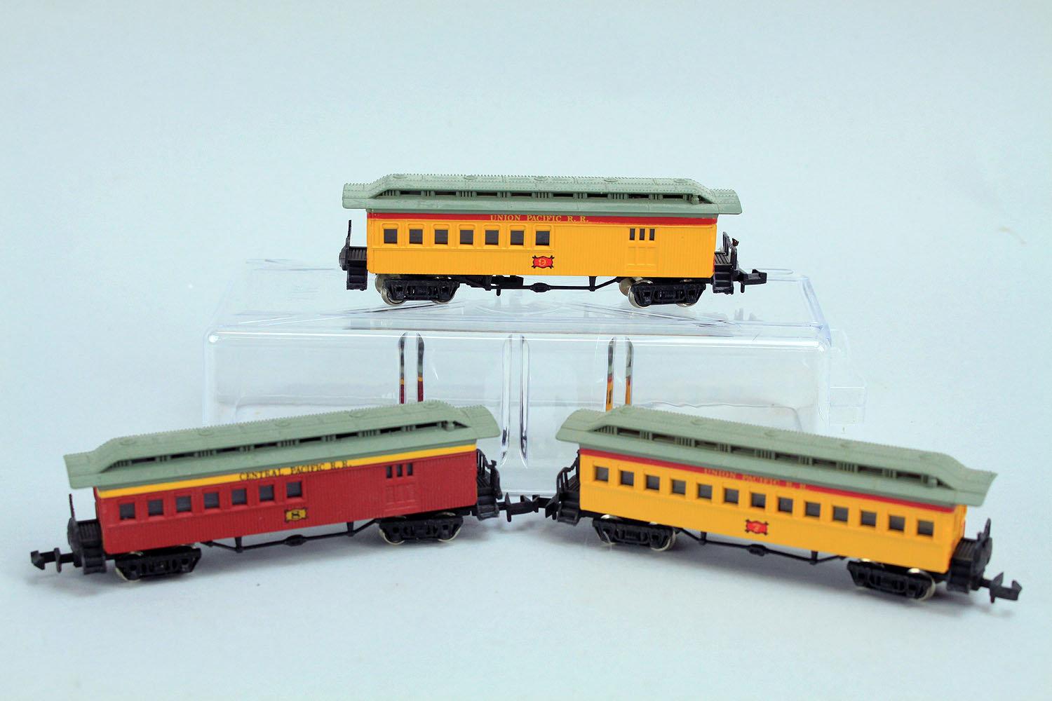 3 Bachmann N Scale Old Time Passenger Cars; 2-Union Pacific 9 & 7, 1-Central Pacific 8