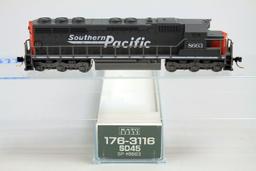 N Scale Kato Southern Pacific #176-3116, SD45, SP#8663 Speed Lettering Locomotive