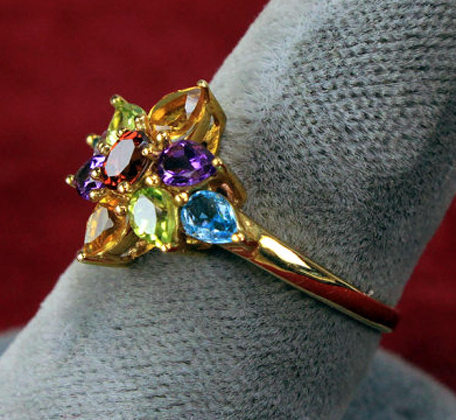 10K Gold Ladies Ring w/ Multi Colored Stones, Sz 7