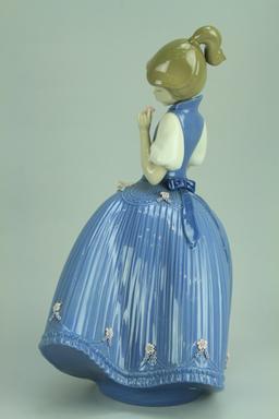Lladro "Girl Blue Dress Flower, # 5121 Porcelain, Spain