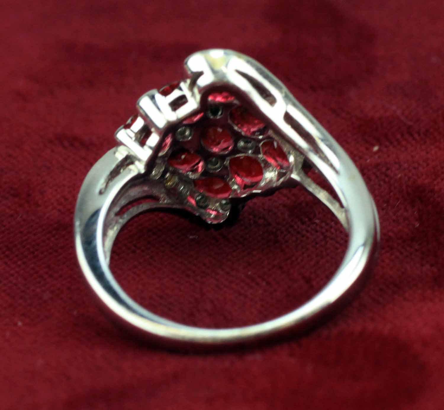 10K Gold Ring w/ Ruby Colored Stones, Sz. 6.5